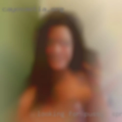 Looking for pussy in Springfield, MO an to give a good  time.